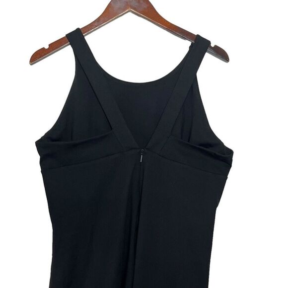 Welcome to my closet! - Picture 6 of 10